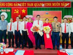 Đại hội lần thứ VIII Đảng bộ công ty In Nhân Dân Bình Định